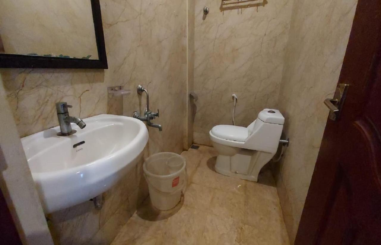 Bed and Breakfast Royal Grand Tambaram Zewnętrze zdjęcie